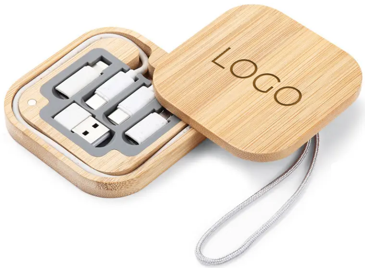 Lade- und Datenkabelset aus Bambus